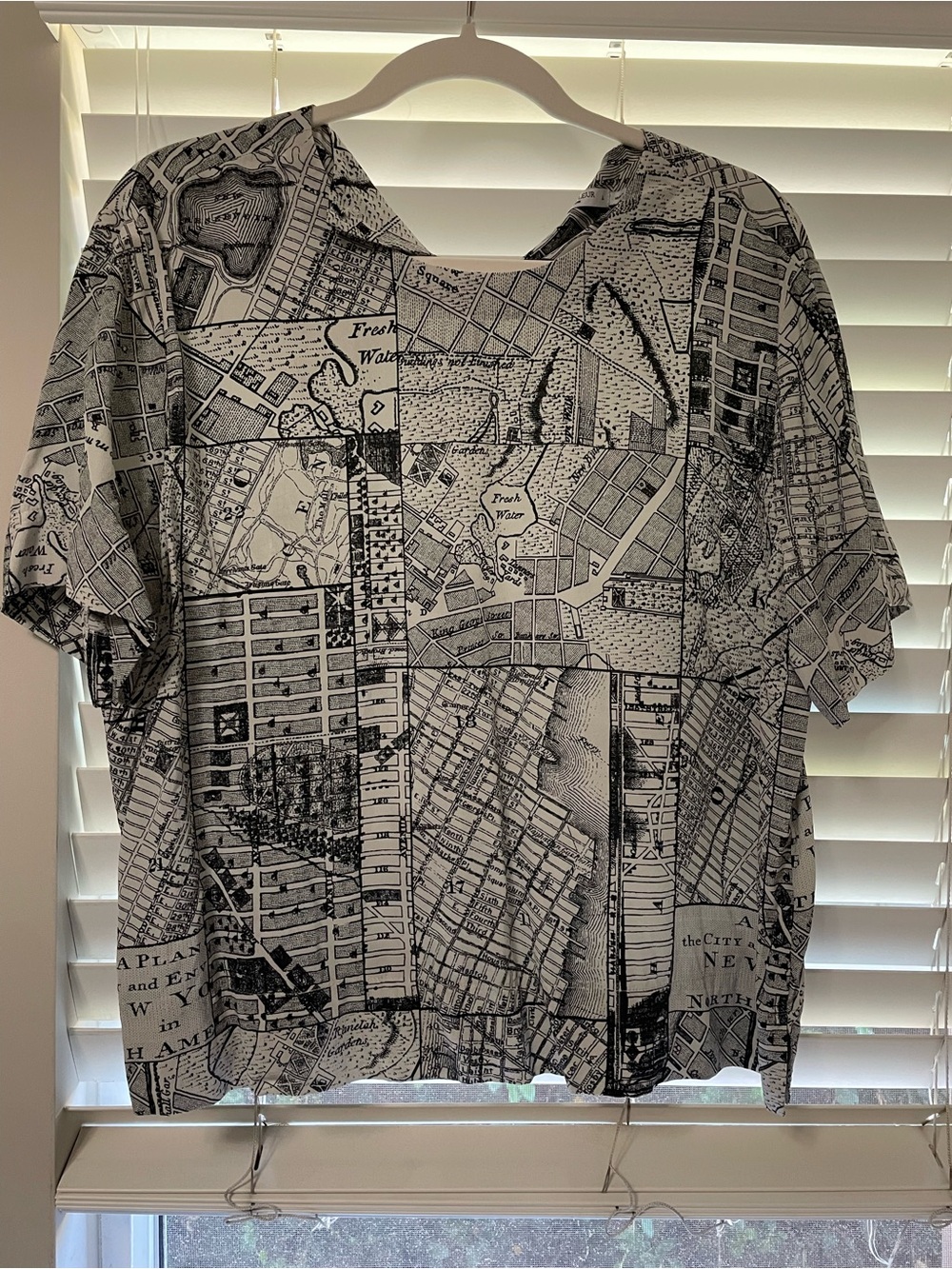 MM Lafleur Annika Tee - Borough print